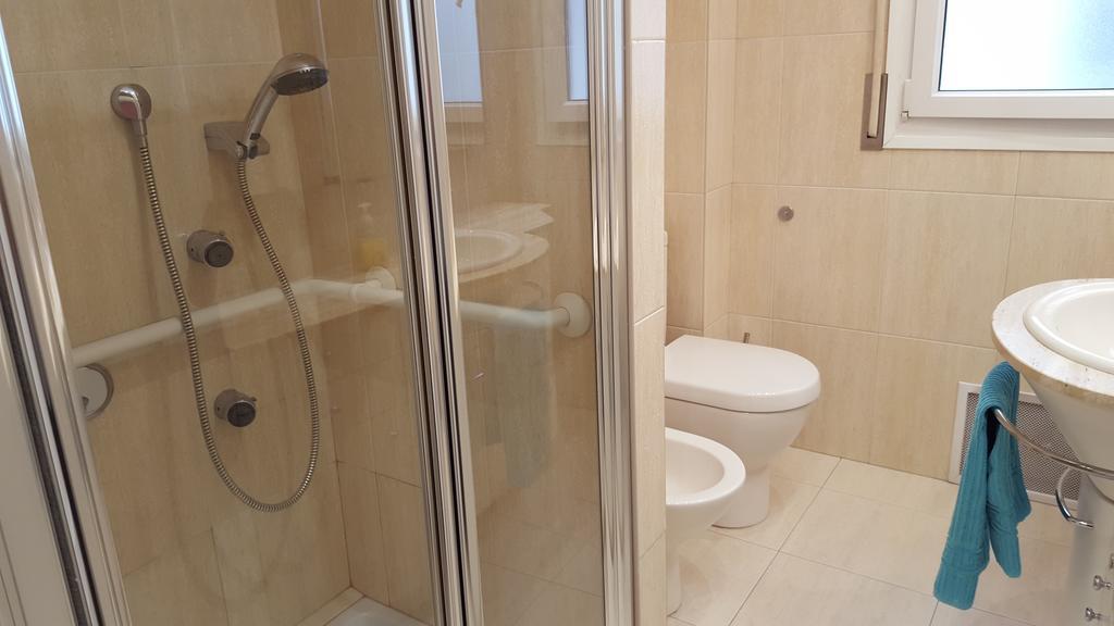 Apartamento Vuelta Del Castillo パンプローナ エクステリア 写真