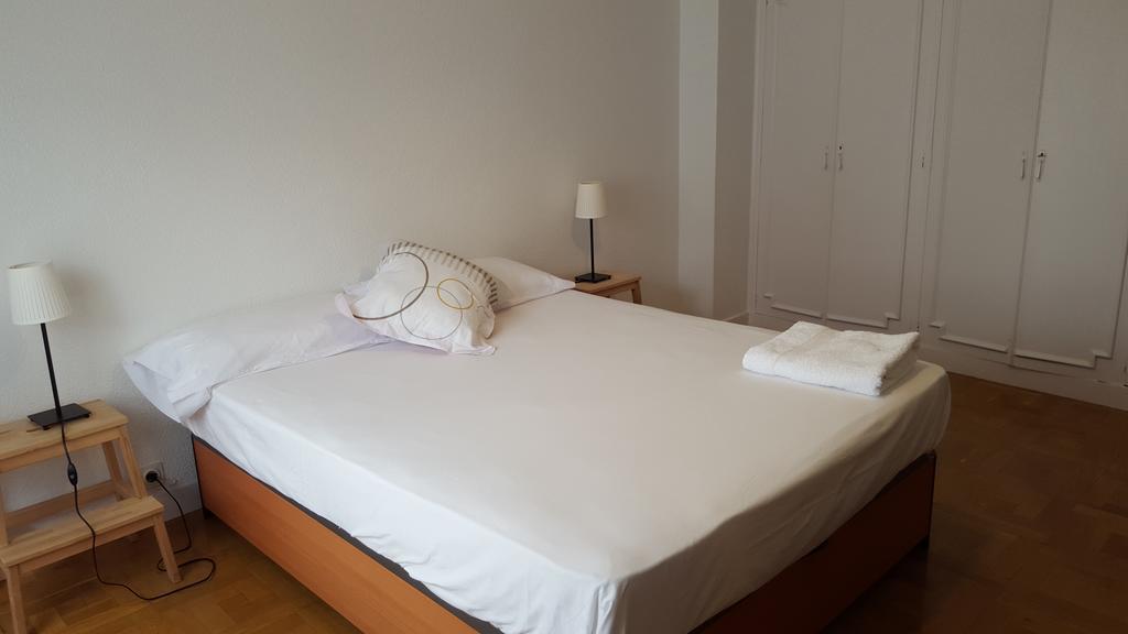 Apartamento Vuelta Del Castillo パンプローナ エクステリア 写真