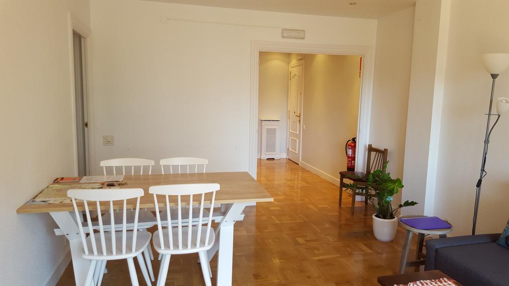 Apartamento Vuelta Del Castillo パンプローナ エクステリア 写真